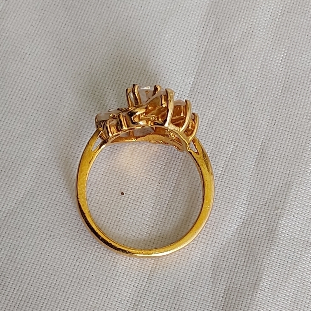WOMEN'S SIZE 5‎ RING - Picture 4 of 6